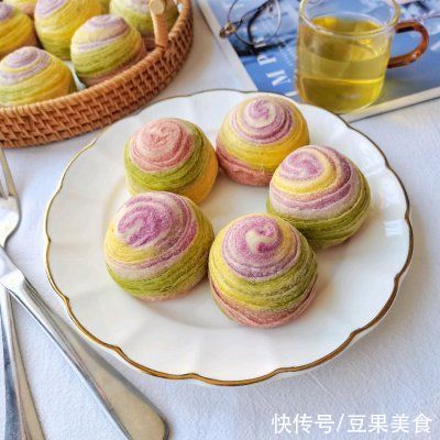 彩虹螺旋酥,层层起酥,吃一口唇齿留香