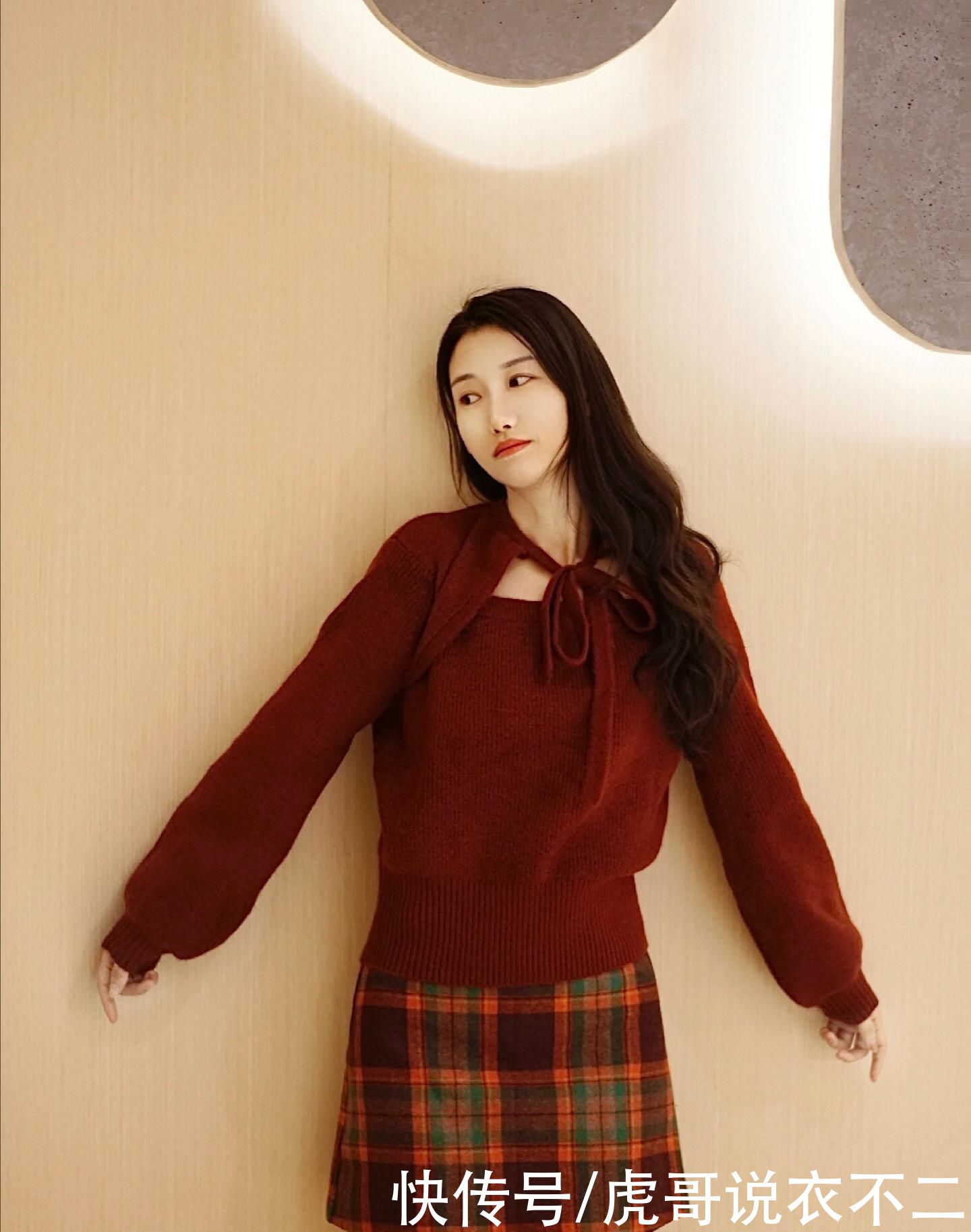 30岁女人想要避免老气，试试这3种时尚元素，打造优雅气质