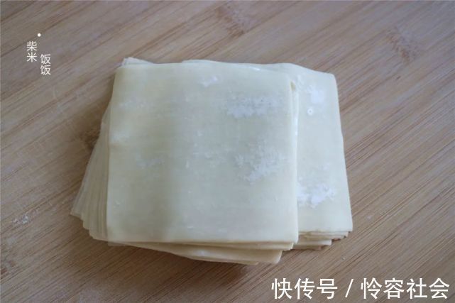 馄饨|这小点心，外面卖12一斤，自己在家做，3元馄饨皮做一大筐
