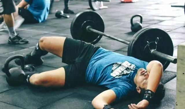 募集|健身撸铁时,每组要做到力竭,增肌效果会更好吗