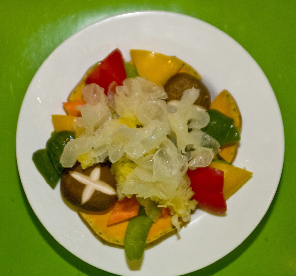 老林|血脂高的人，天天吃素反而适得其反，少吃这2物才是降血脂的关键