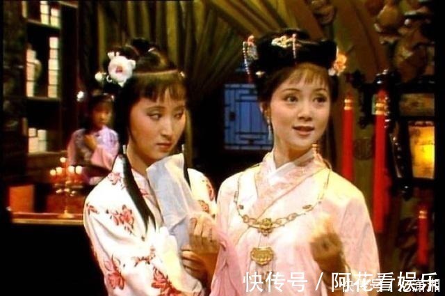 宝钗&红楼梦，完美女孩宝琴出场意义何在看似她最优秀，实则在夸黛玉