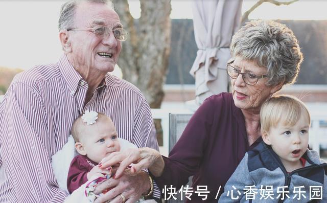 一线城市|“我月薪三万,给一万给我妈养老,有错吗”“她没养过我”