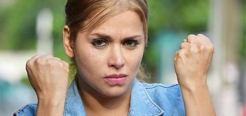 肝气郁滞|查出子宫肌瘤别怕忌口2物,戒掉3习,多吃4物,活血化瘀消肌瘤