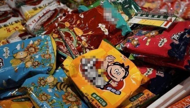 小时候|学校门口的5种“奢侈零食”大多人吃过2种,网友全吃过家里有矿