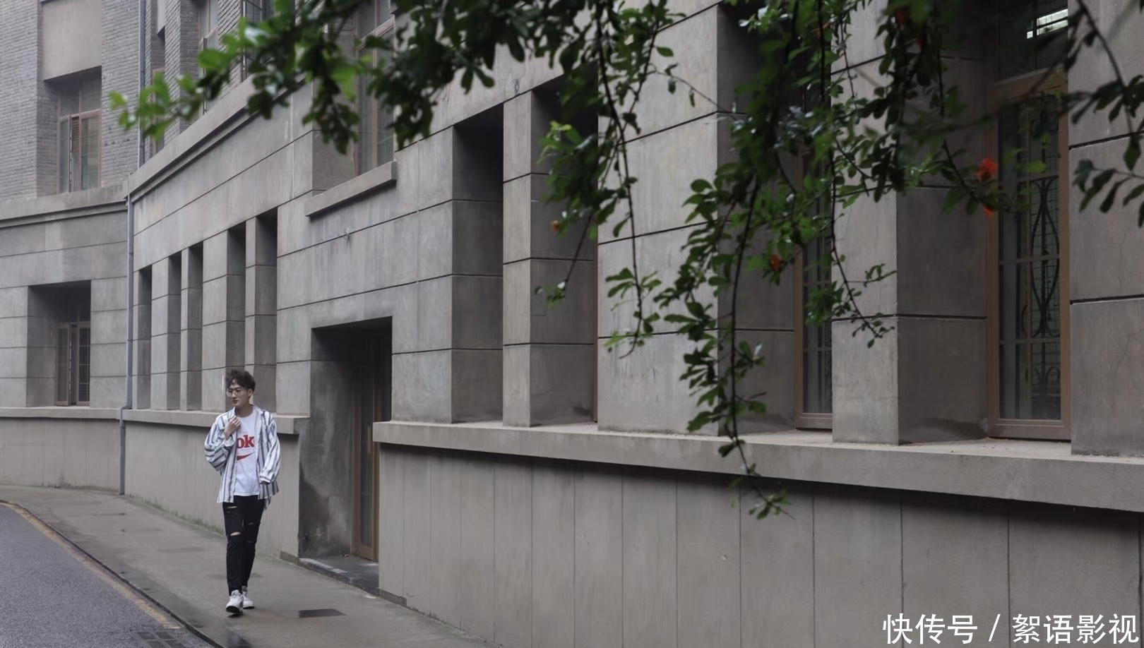 娱乐圈新人辈出,陆允正值青春年华