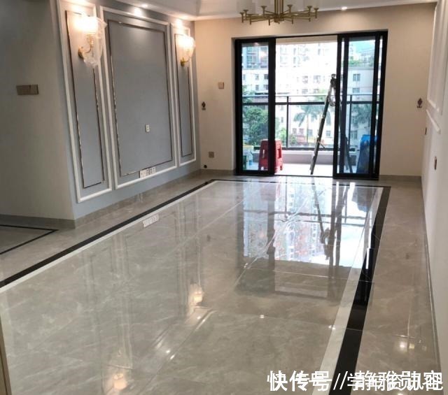 电视背景墙|历时三个月完工,打扫干净就很漂亮,电视墙实在抢眼,家人很高兴!