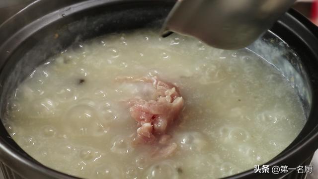 皮蛋瘦肉粥怎样做才好喝试试这个家常做法,滑嫩入味,越喝越香