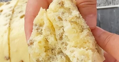 白糖|夏天多吃绿豆，教你一个做法，加2个鸡蛋进去，出锅香甜又暄软