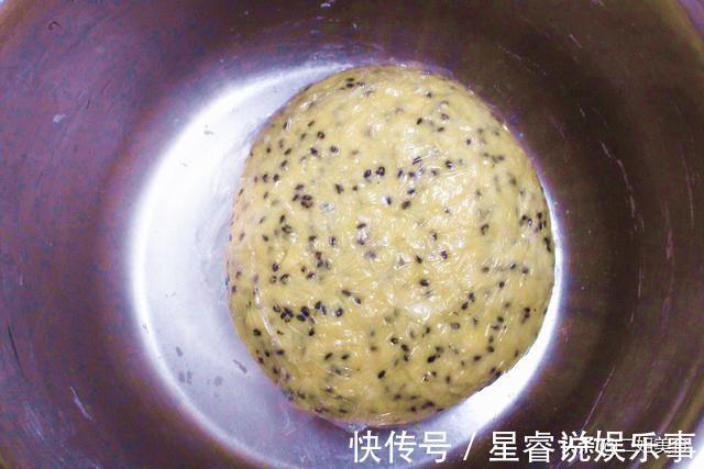 面粉|一碗面粉，三个鸡蛋，教您在家做沙琪玛，零添加还好吃，不用买了