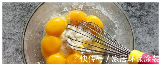 蛋糕|想吃网红古早蛋糕不用去排队,在家就能轻松做,松软绵甜入口即化