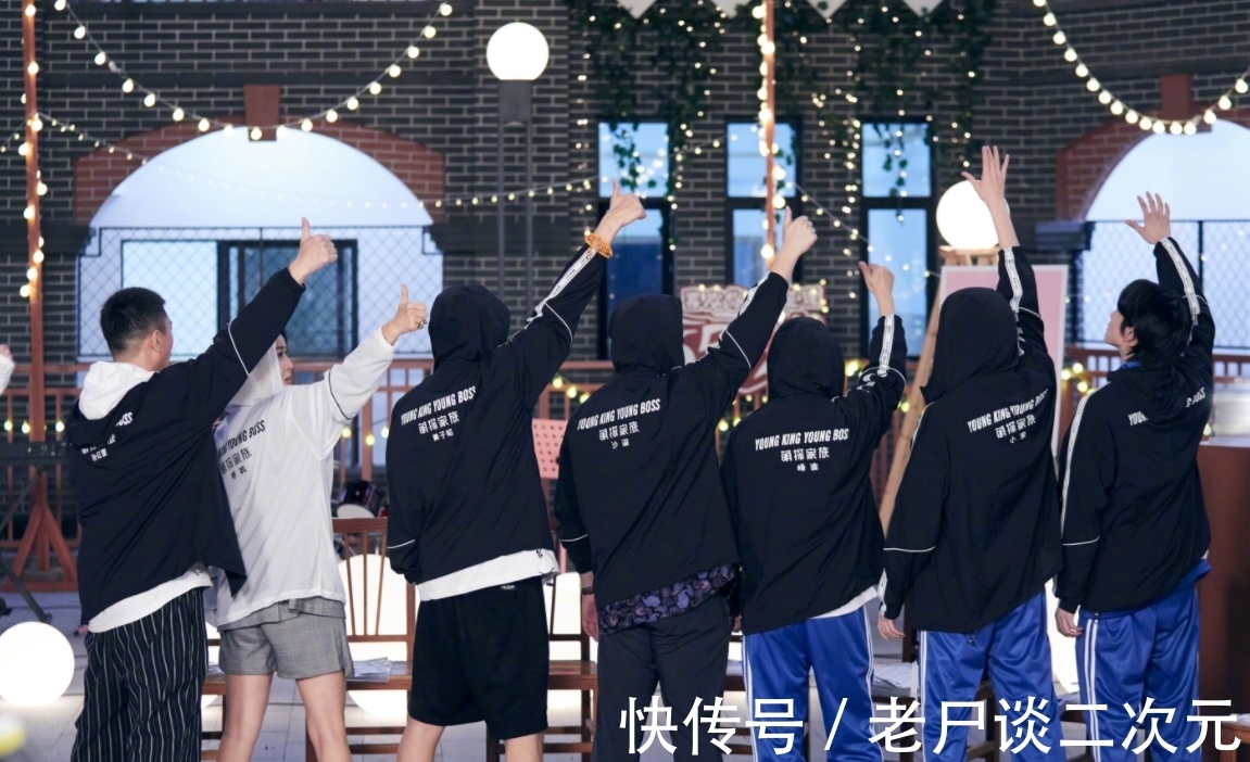 黄子韬|杨紫退出《萌探》后， 黄子韬发文晒合照，对杨紫的感情一目了然