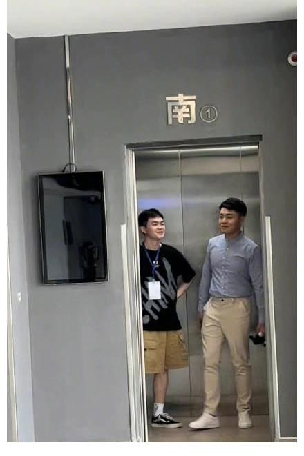 《令人心動的offer3》開錄，主持人疑似由何炅換成了孟非？