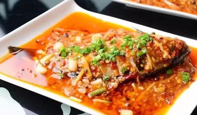 芹菜虾仁|美食推荐鸡蛋吐司、山药莲藕鸡汤、家常鲫鱼、芹菜虾仁的做法