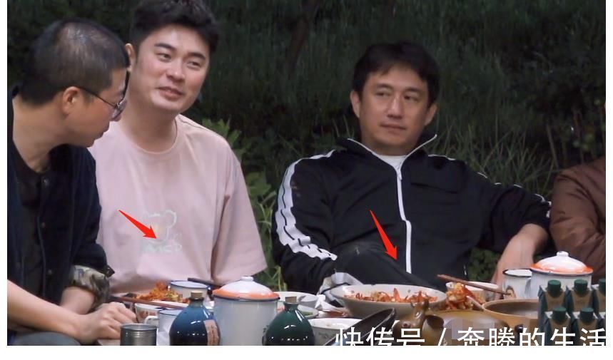 黄磊又黑脸?陈赫点名要小龙虾却剩下半盘,豪华食材恐失了初衷