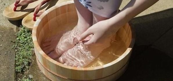 湿气不除百病生,3种水果尽量少吃,健脾祛湿,湿毒一网打尽!