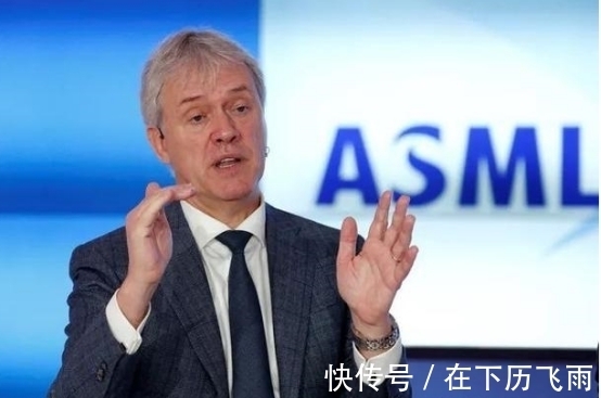 逼着中国发展?荷兰ASML总裁急了:不卖中国,3年后他们就能掌握