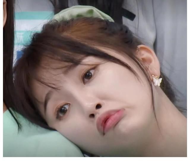 虞書欣在《青春有你》里面的表情包