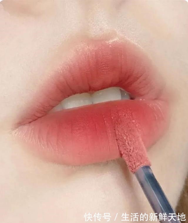 色号 奶乖奶乖的口红色号分享!淡颜系氛围感Top6,素颜涂都好看!