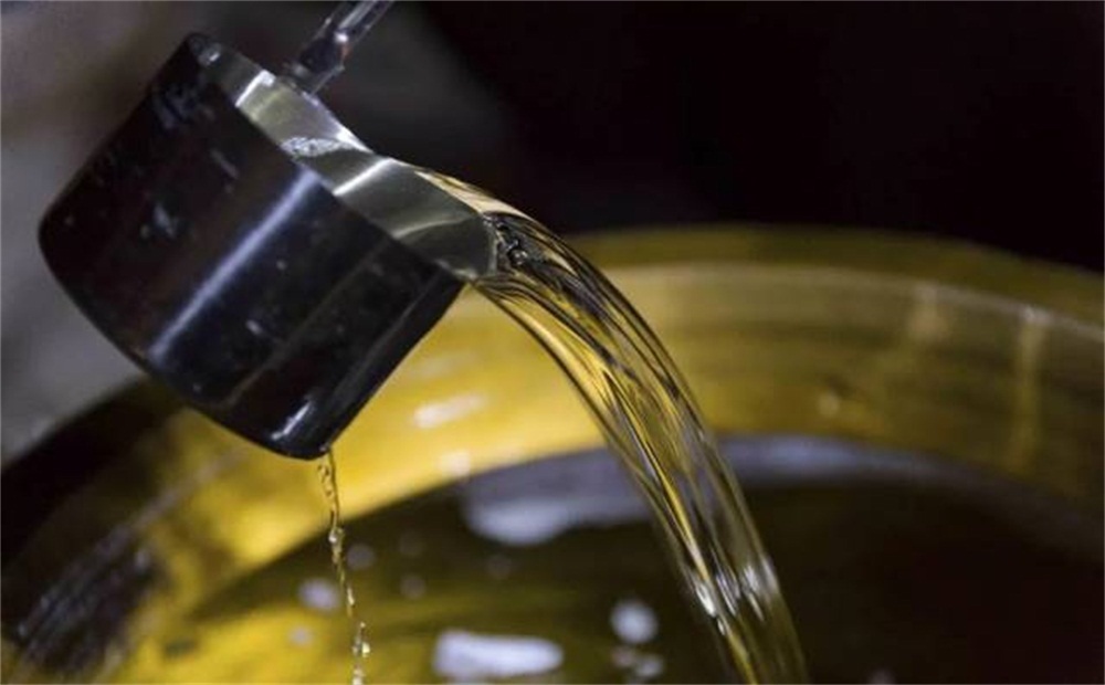 库存|为什么优质酱香酒要在酒库存放三年?