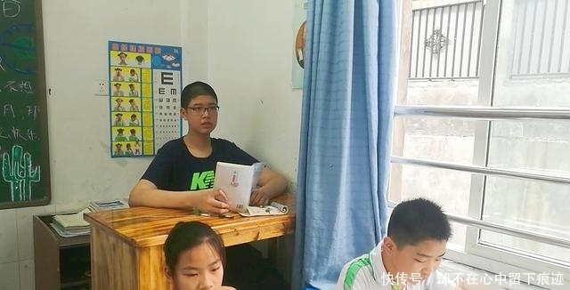 身高|小男孩身高1米8,高出同龄人一大截,网友:感觉这些年饭白吃了