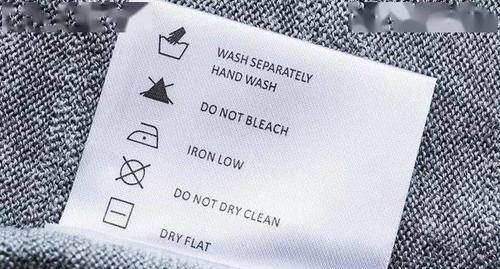 洗衣服直接倒洗衣液错,告诉你正确做法,洗完比新衣服还新