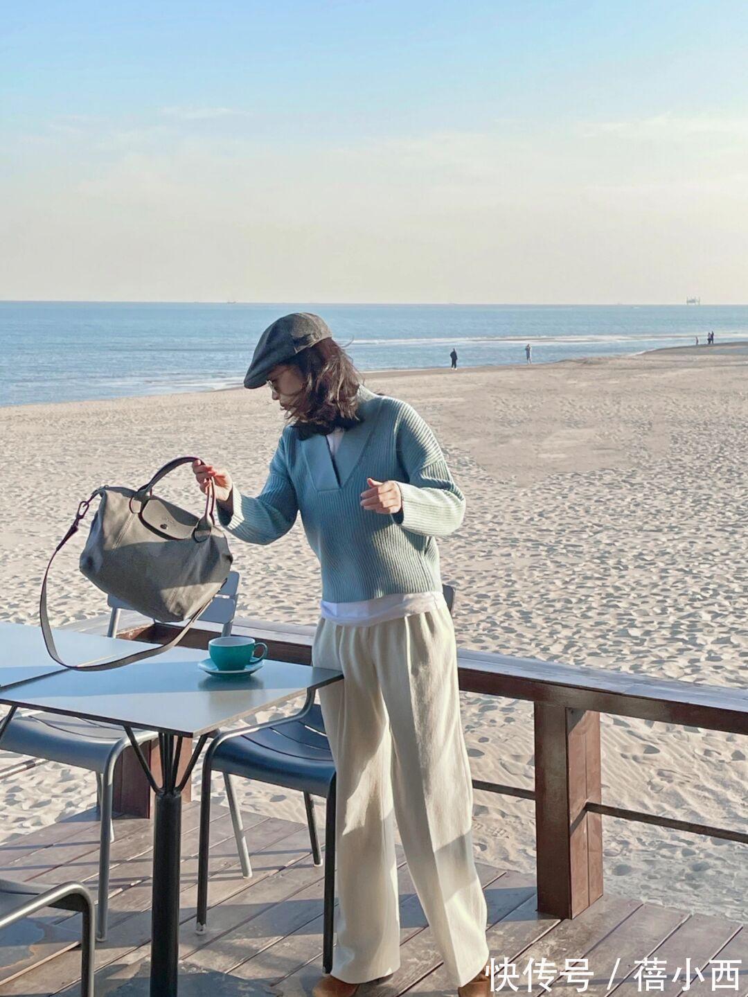 羊毛衫 奔三奔四的女人建议多“叠穿”,搭配公式和好看的款式,都在这里