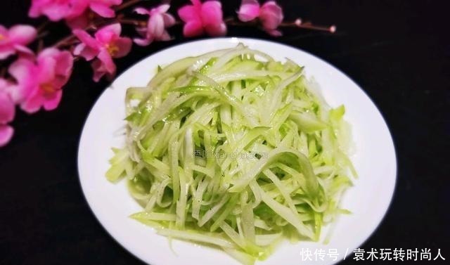 它既是水果又是蔬菜,含钙量是黄瓜的3倍,补钙又提高智力别错过