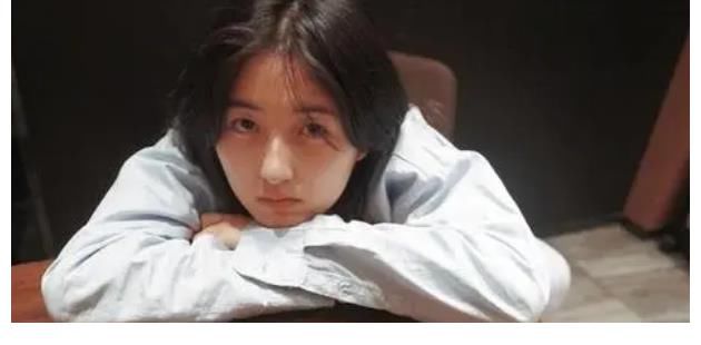 熒幕初吻|妹妹張子楓熒幕初吻被奪，《向往5》黃磊放話了：我要打死他！