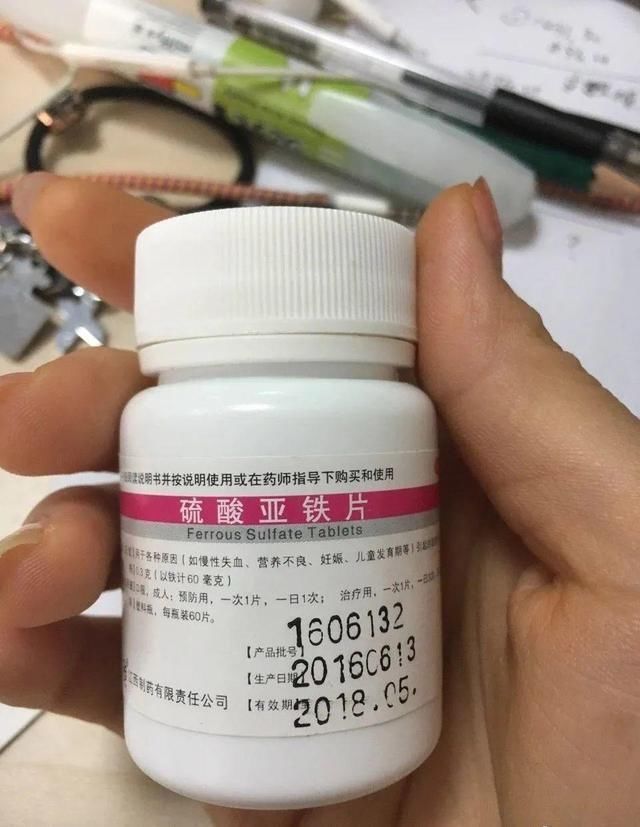 1粒小药片,碾碎丢水里,花像吃了兴奋剂疯长