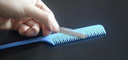 你家里有旧梳子吗？这个用途真厉害，要是早点知道就好了