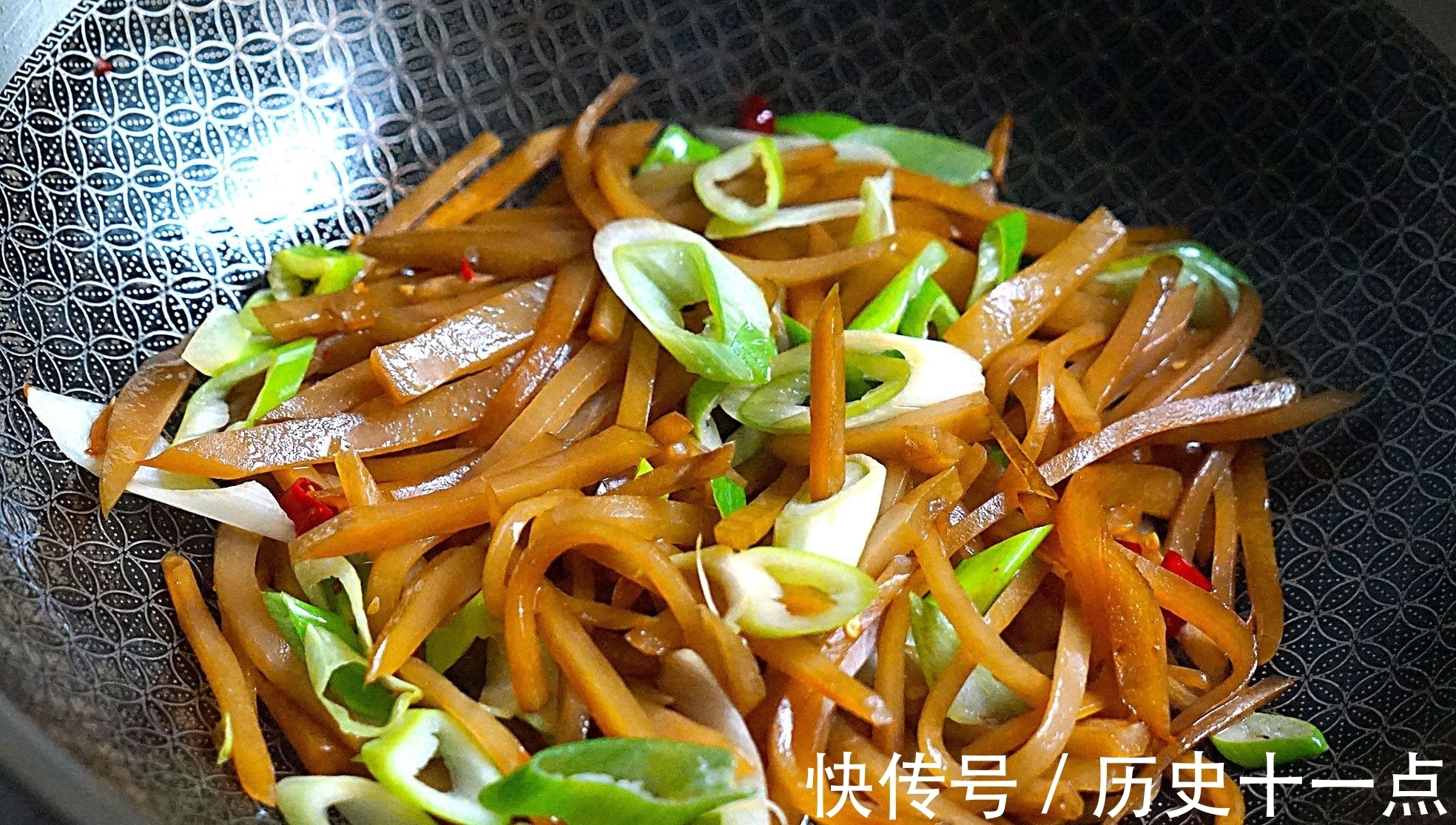 凉拌豆腐丝|山东人最寒酸的5道下酒菜，成本不超5元钱，全是老酒鬼的最爱