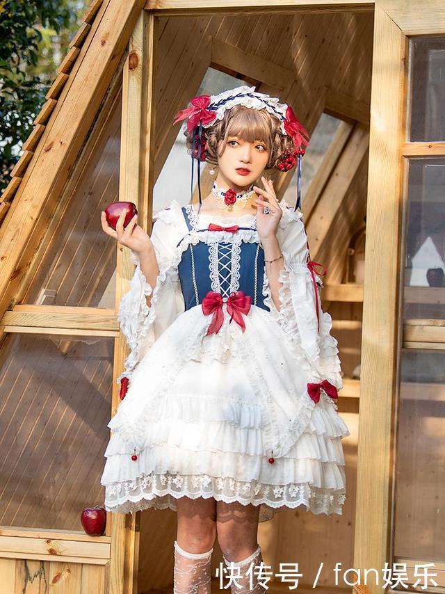 女生|女生脸上有这些特点,说明你很适合穿洛丽塔,我只中了一个