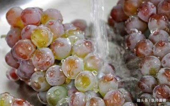 农药残留|葡萄不可以只用清水洗,会越洗越脏!教你一招,彻底洗掉农药残留