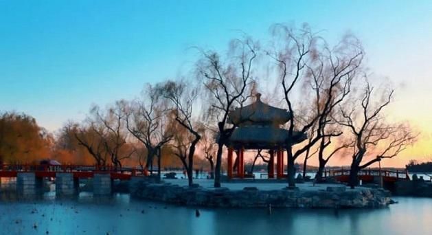 词林|诡神诗话:楼上曲·秋日黄昏,用韵词林正韵三、七、二部