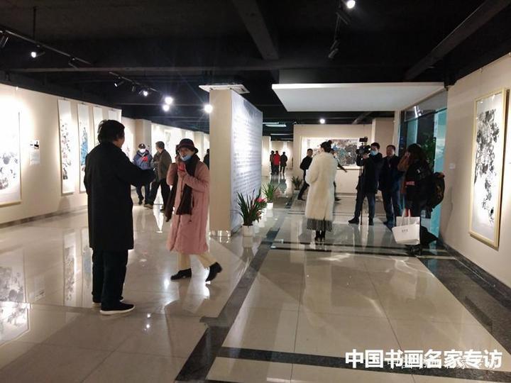 当代|“中坚地带——当代中国画名家作品展(花鸟篇)”隆重开幕