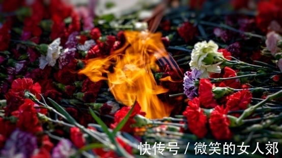 5天后，红鸾入命，情丝难断，重拾旧爱，痴心不改，余生生死相随