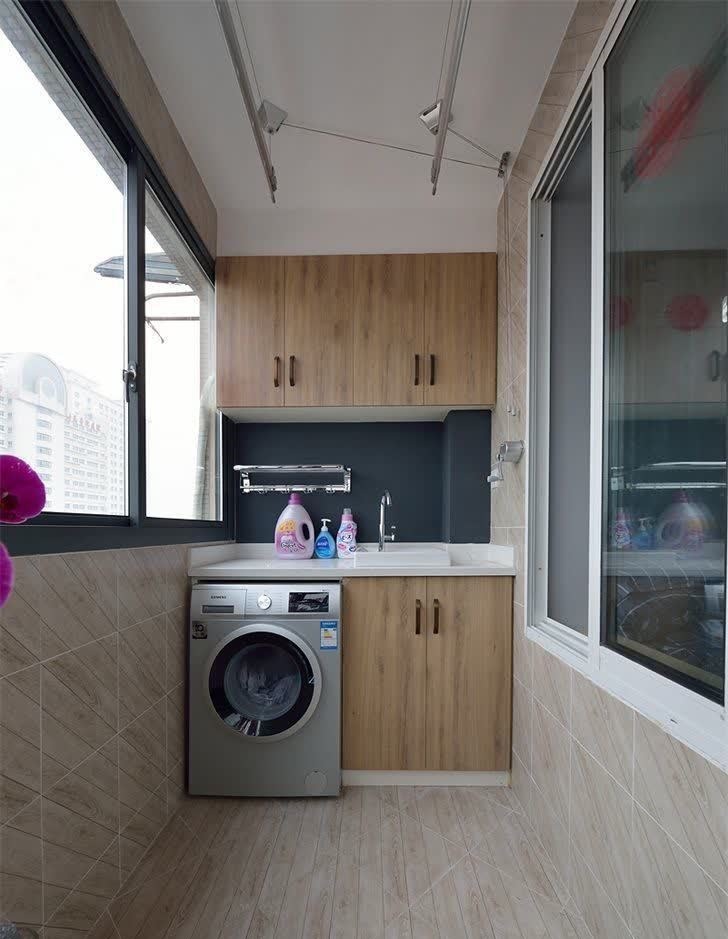 玄关|小夫妻20万打造48㎡婚房，卧室隔出次卧，客餐厨空间共用，牛！