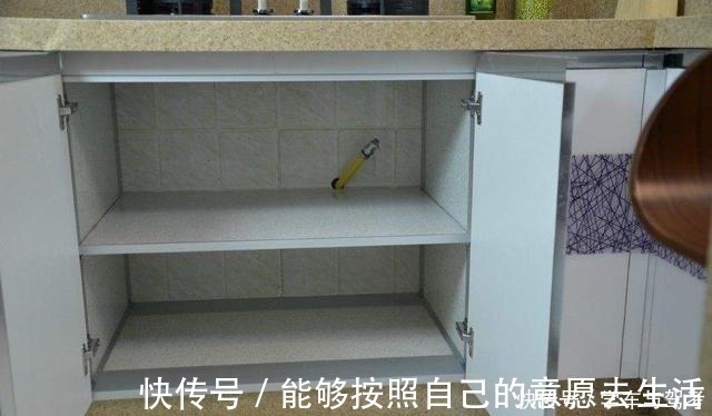 阳台柜|越来越多人装橱柜加这东西，不得不感叹聪明，后悔我家没有装！