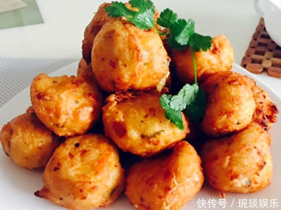 炸萝卜丸子,别只知道加鸡蛋,这2样食材不能少,个个蓬松酥脆