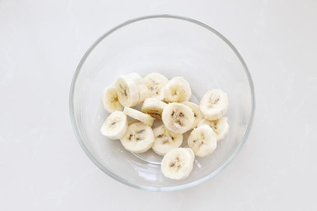 蓝莓|要减肥还嘴馋怎么办?推荐一款高颜值甜点,低脂低卡吃完不长肉!