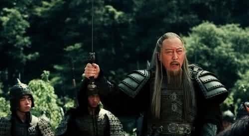 司马懿|司马懿明明识破了空城计，为何还选择撤军？笔者：他不撤就输了