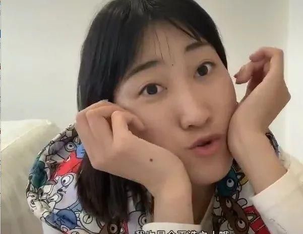 霍九九|29岁女孩自拍抗癌日记上热搜:人这一辈子,最不能透支的是什么?