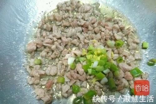 便秘|土豆和它天生一对，常吃体重不过百，促进肠道消化解决便秘困扰