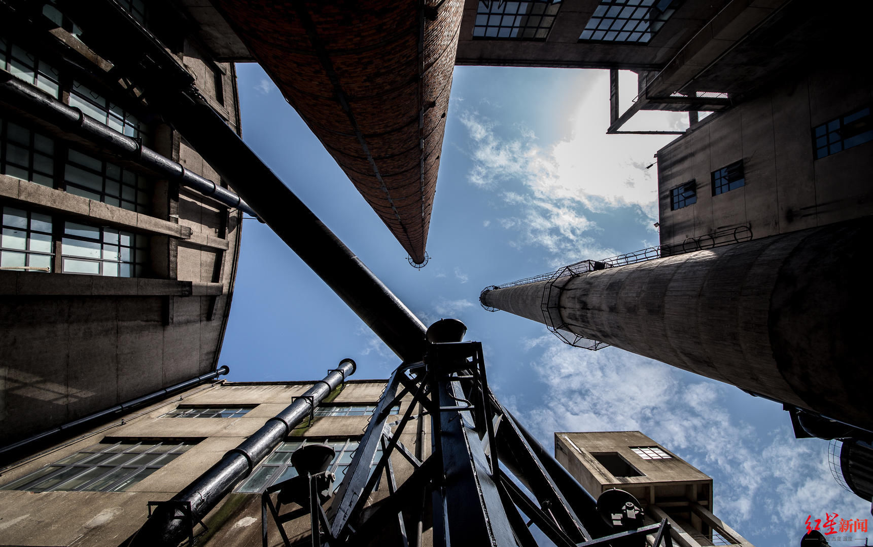 记忆$专访《10SHOW》总监制王蕾：东郊记忆十年光影秀国庆7天持续上演