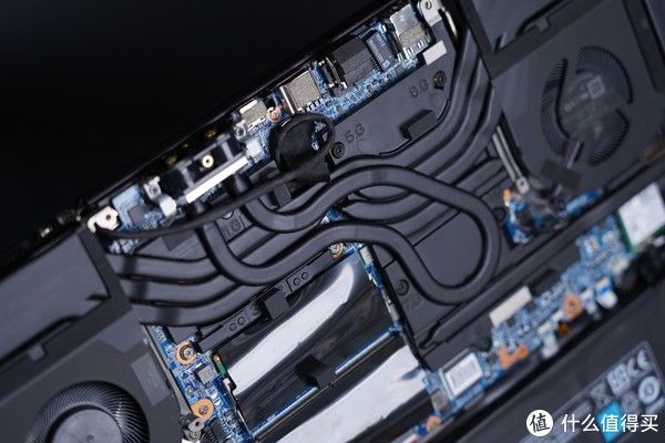 gpu|高能预警 机械革命旷世水冷版游戏本评测