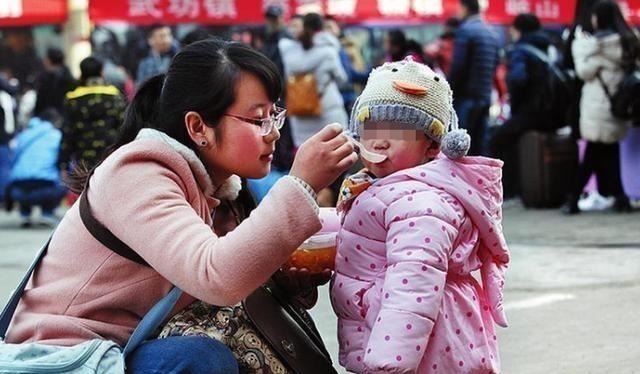 避之不及|“若不限生育,你准备生几个娃?”90后的答案,现实又扎心