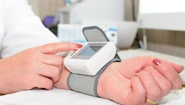 高血压如何降血压送你7个降压方法,比吃药还管用