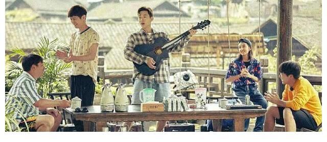 大华|《向往5》进岛录制,黄磊被问节目是否改版,本人发文确实改了!