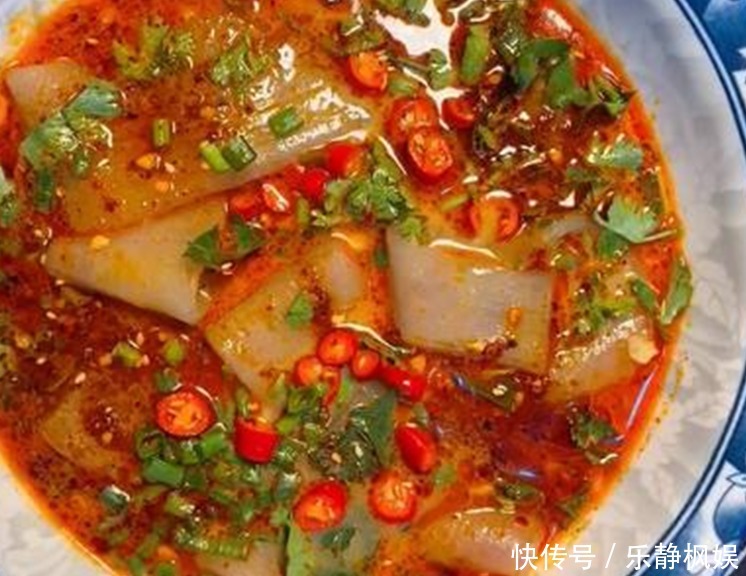 宽粉不止煮火锅，换种做法酸辣过瘾，巨解馋巨好吃，比猪肉还解馋